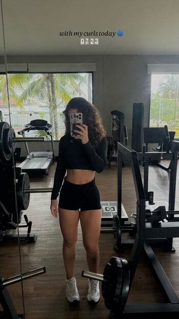 Full leaked Mel maia page private onlyfans photo