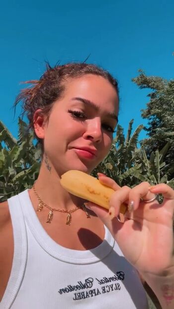 Full leaked Mel maia private onlyfans photo