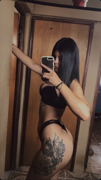 Full leaked Melamore private onlyfans photo