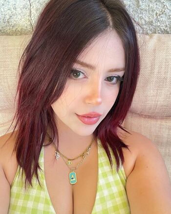 Full leaked Melekyiiiit private onlyfans photo