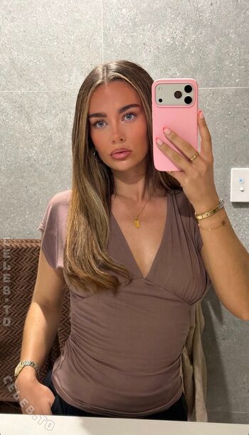 Full leaked Mell richards private onlyfans photo