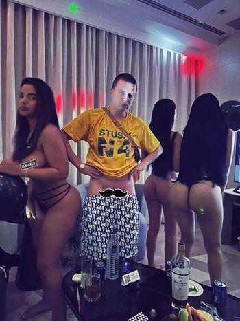 Full leaked Mellstroy girls private onlyfans photo