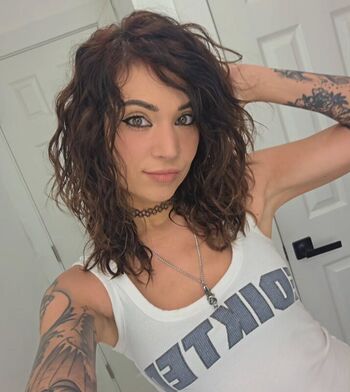 Full leaked Meloniemac private onlyfans photo