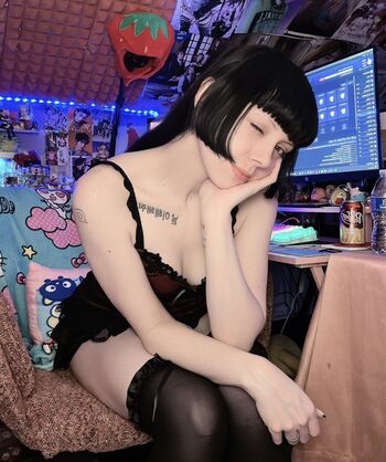 Full leaked Meltymecchamomo private onlyfans photo