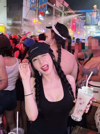 Mena Noona