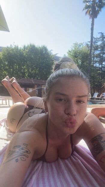 Full leaked Mentltitness private onlyfans photo