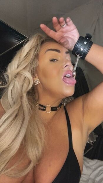 Mercedes Twitter Milf