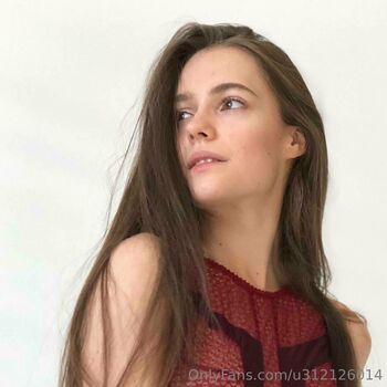 Full leaked Meridianaua private onlyfans photo