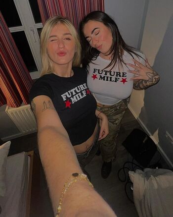 Full leaked Mh lyne private onlyfans photo