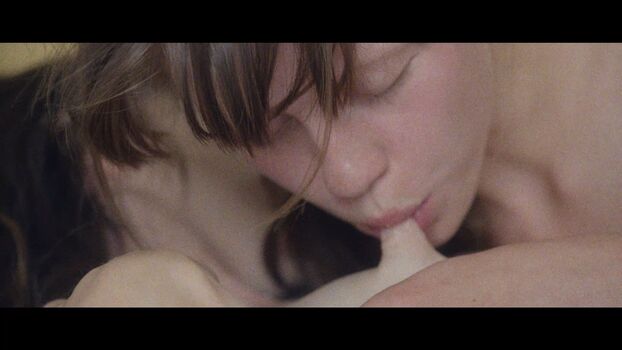 Full leaked Mia goth private onlyfans photo
