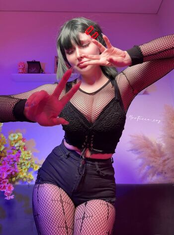 Full leaked Mia green tea private onlyfans photo