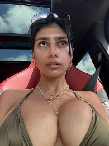 Full leaked Mia khalifa  page private onlyfans photo