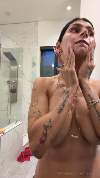 Full leaked Mia khalifa  page private onlyfans photo