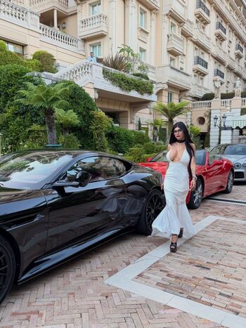 Full leaked Mia khalifa page private onlyfans photo