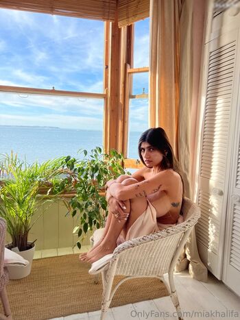 Full leaked Mia khalifa  page private onlyfans photo