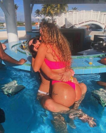 Full leaked Mia pincivero private onlyfans photo