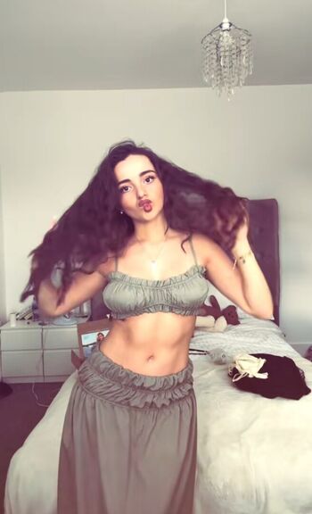 Full leaked Mia pollock private onlyfans photo