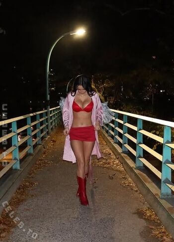 Full leaked Mia wynn private onlyfans photo