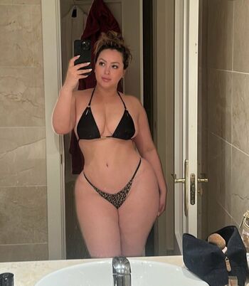 Full leaked Miabellydancerofficial private onlyfans photo