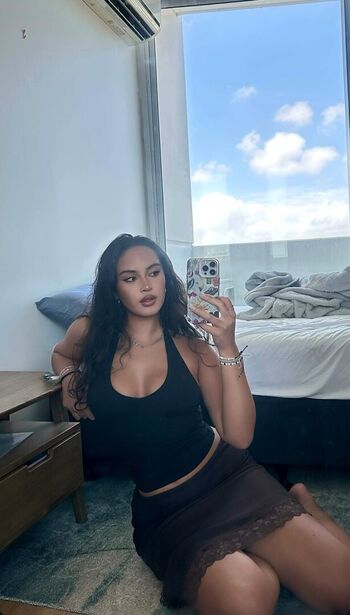 Full leaked Miadyilmaz private onlyfans photo