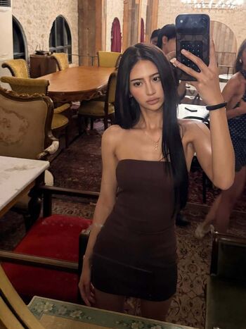 Full leaked Micaellamnn private onlyfans photo