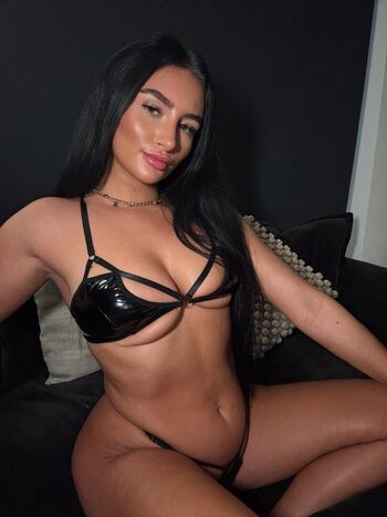 Michaela Jayne