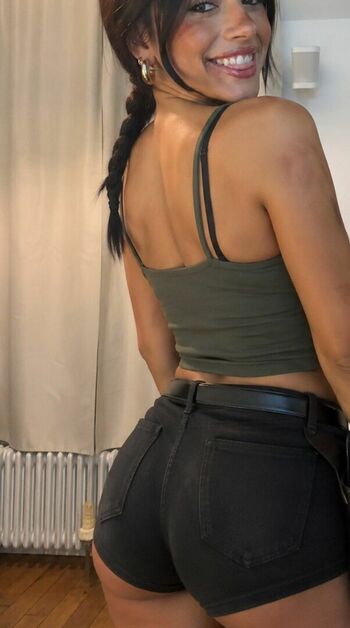 Full leaked Miel abitbol private onlyfans photo