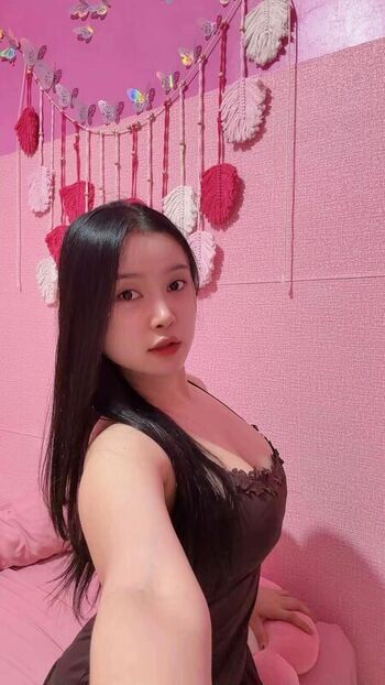 Full leaked Mietektek private onlyfans photo
