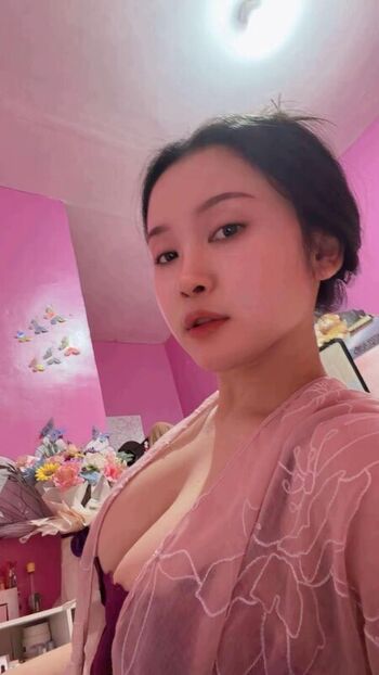 Full leaked Mietektek private onlyfans photo