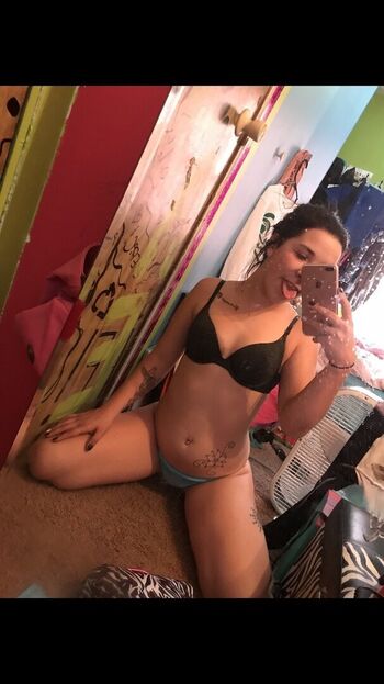 Full leaked Miilfmommmyyy private onlyfans photo