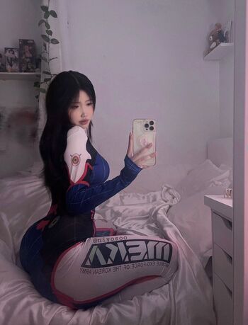 Full leaked Miitofu private onlyfans photo