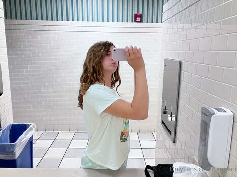 Full leaked Babymulah/ private onlyfans photo