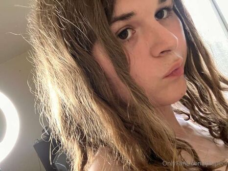 Full leaked Eva elfiee/ private onlyfans photo