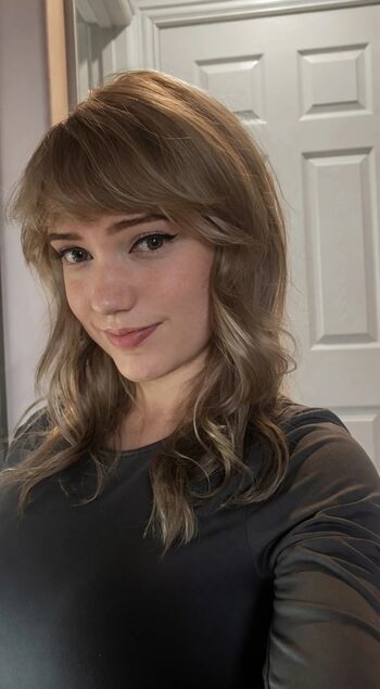 Full leaked Mikahhlynn private onlyfans photo