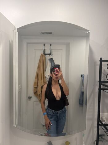 Full leaked Mikasavader private onlyfans photo