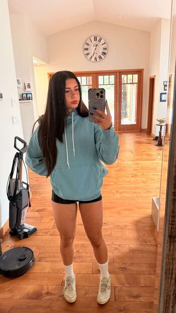 Full leaked Mikayla campinos private onlyfans photo