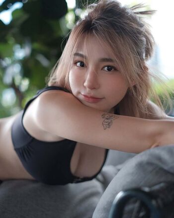 Full leaked Miko wong page private onlyfans photo