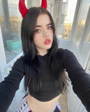 Full leaked Milaserdnay private onlyfans photo