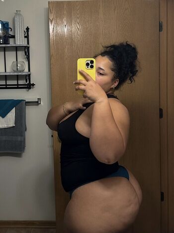 Full leaked Milathedon private onlyfans photo