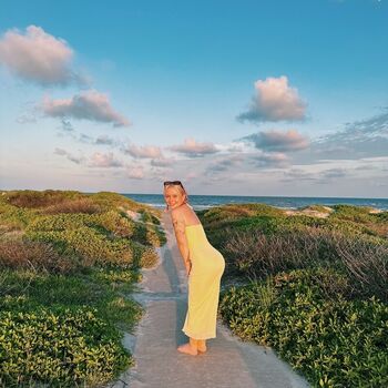 Full leaked Mildhippie private onlyfans photo