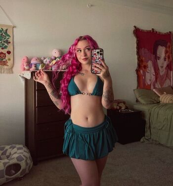Full leaked Mildhippie private onlyfans photo