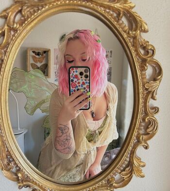 Full leaked Mildhippie private onlyfans photo