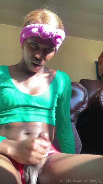 Full leaked Mileighx private onlyfans photo