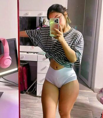 Full leaked Milenaxgg private onlyfans photo