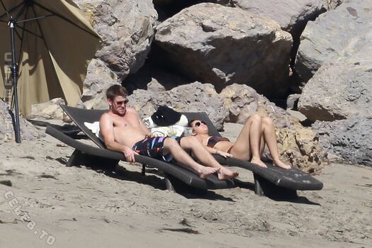 Full leaked Miley cyrus page private onlyfans photo