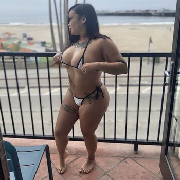 Full leaked Milkmarie page private onlyfans photo