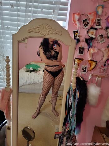 Full leaked Milkydesserts page private onlyfans photo