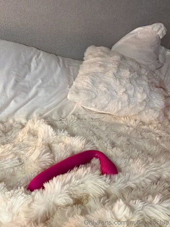 Milla Royce / Persifnut