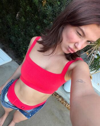 Full leaked Millie bobby brown page private onlyfans photo