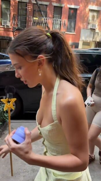 Full leaked Millie bobby brown page private onlyfans photo